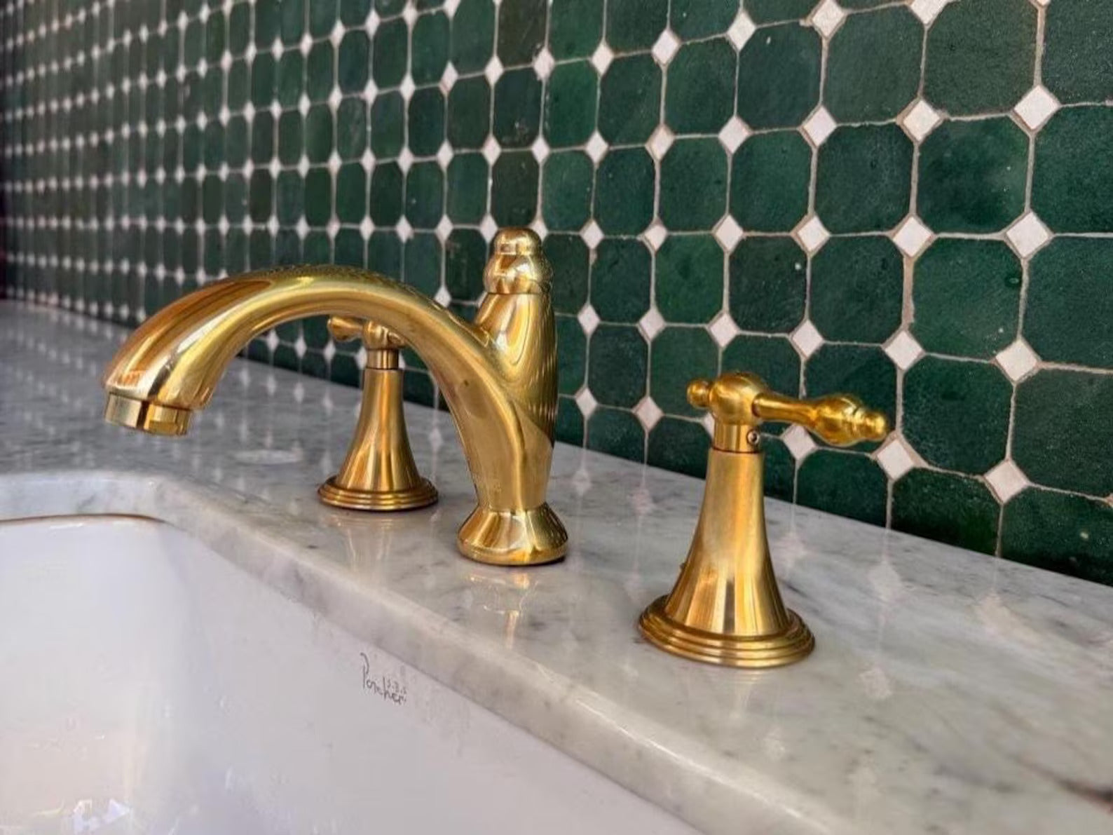Unlacquered Solid Brass Widespread Bathroom Faucet — 3-Hole, 8" Deck-Mount #VFK252