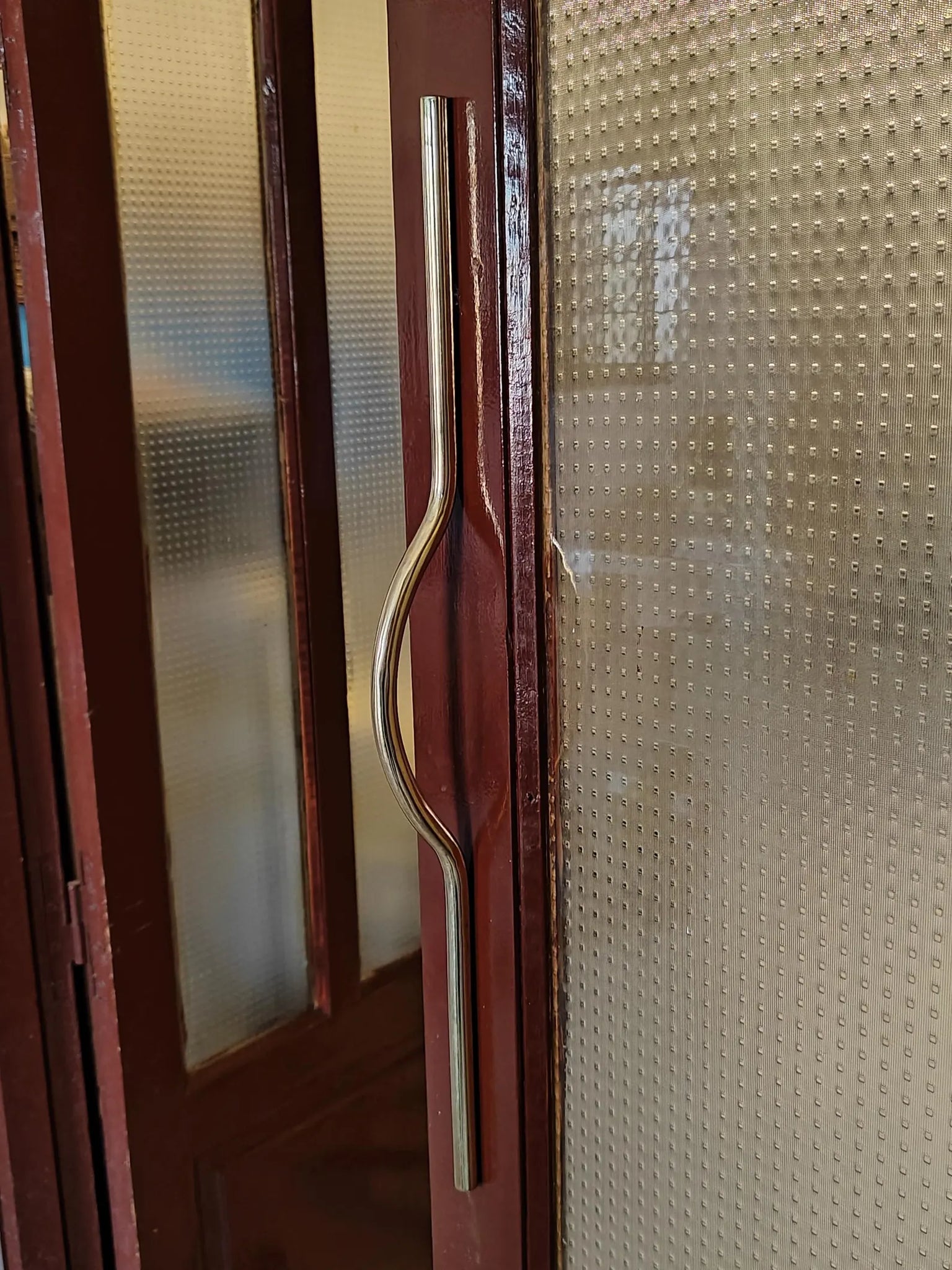 Unlacquered Solid Brass Door Pull Handle – Modern Curved Bar for Entry, Barn, Pantry & Glass Doors | Patina-Ready Heavy-Duty Hardware #VFK273