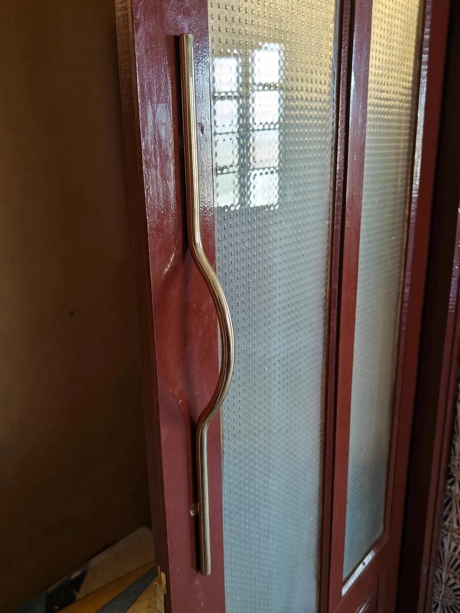 Unlacquered Solid Brass Door Pull Handle – Modern Curved Bar for Entry, Barn, Pantry & Glass Doors | Patina-Ready Heavy-Duty Hardware #VFK273