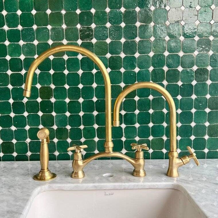 Antique Solid Brass, Arched Bridge Unlaquere Brass Kitchen Faucet, 2 Holes Sink Faucet