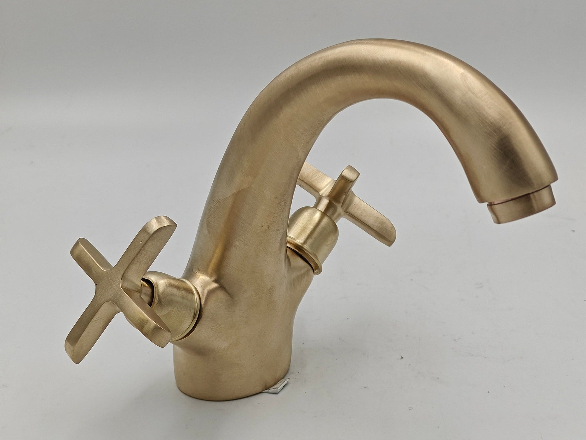 Solid Brass Faucet Bathroom, Bathroom Sink Faucet ,Farmhouse & Vessel Sink