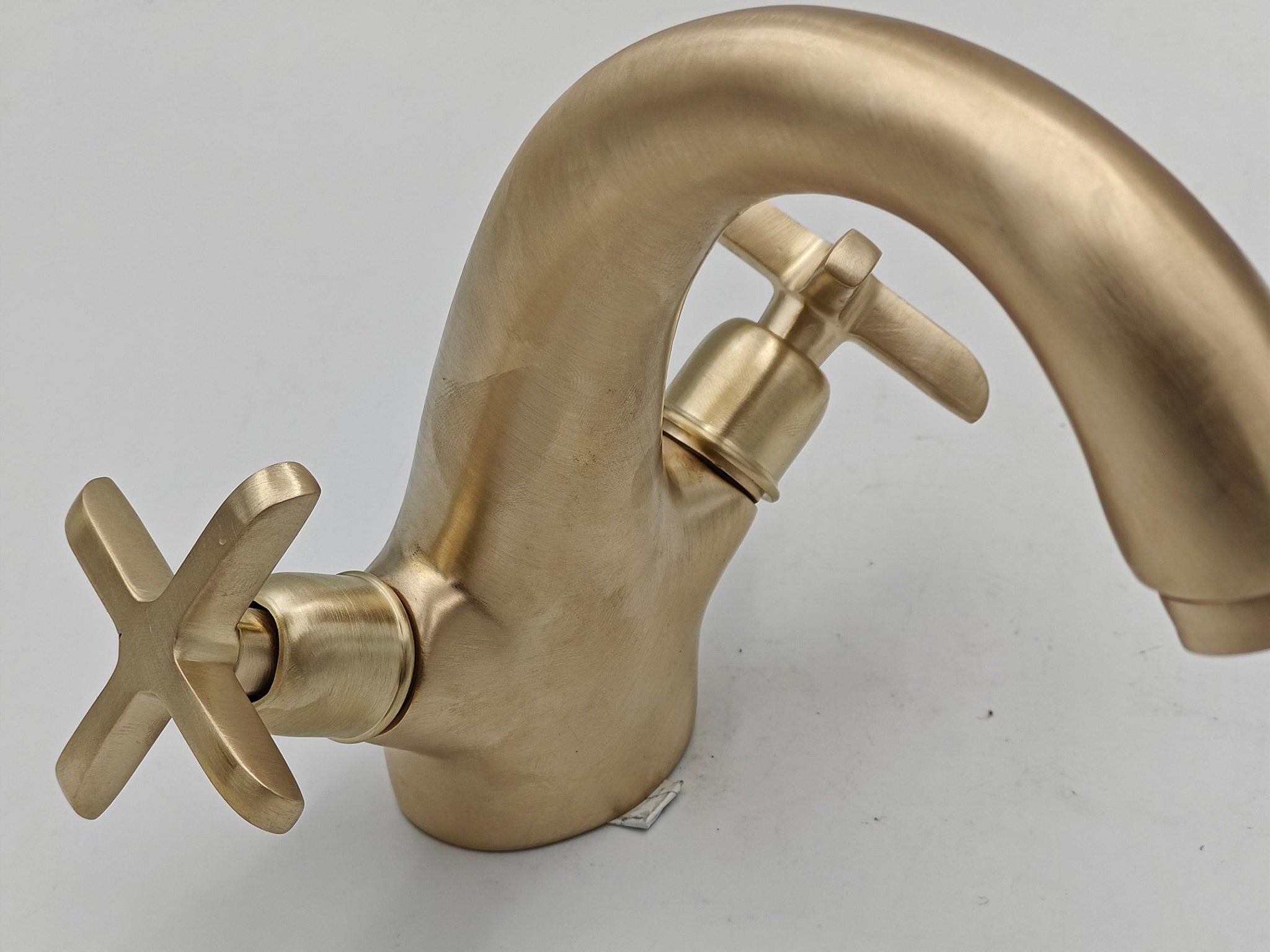 Solid Brass Faucet Bathroom, Bathroom Sink Faucet ,Farmhouse & Vessel Sink